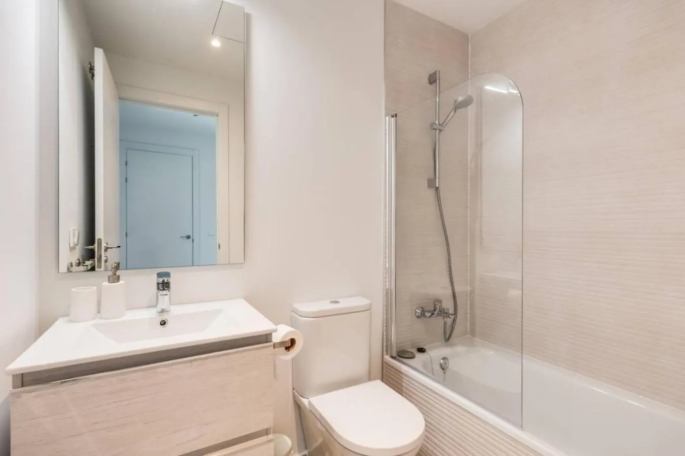 אסטפונה Casa Con Vistas - 2 Bedroom Apartment With Terrace