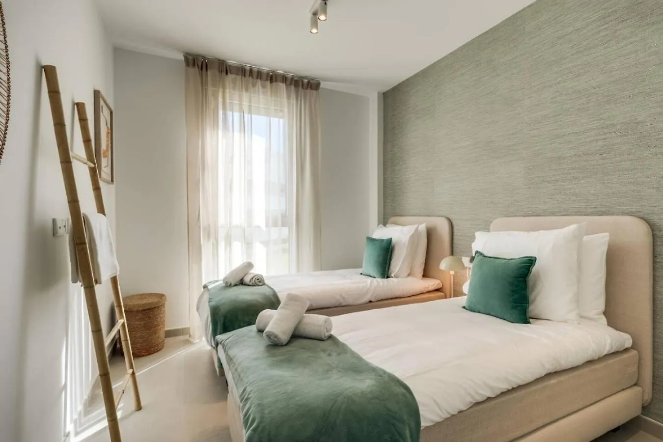אסטפונה Casa Con Vistas - 2 Bedroom Apartment With Terrace