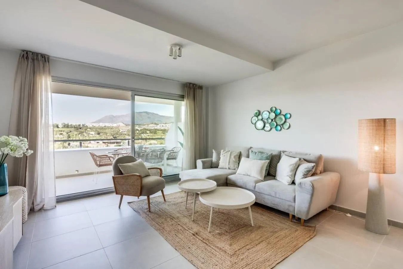 אסטפונה Casa Con Vistas - 2 Bedroom Apartment With Terrace ספרד